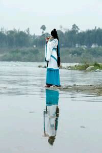 利物浦主场击败曼联晋级欧联四强：红色之夜掀起利物浦新篇章